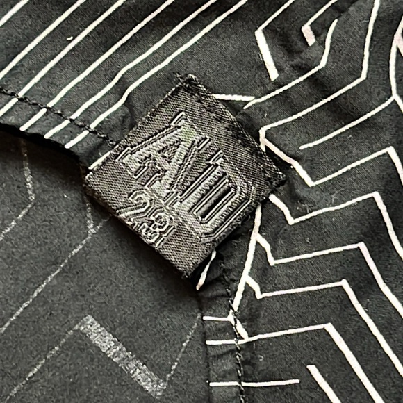 Saks Fifth Avenue Anthony Davis Button Down Shirt Size S - Picture 5 of 10